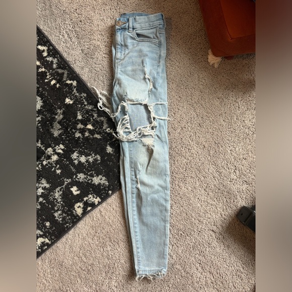 American Eagle High Waisted Distressed Skinny Jean - Picture 1 of 8